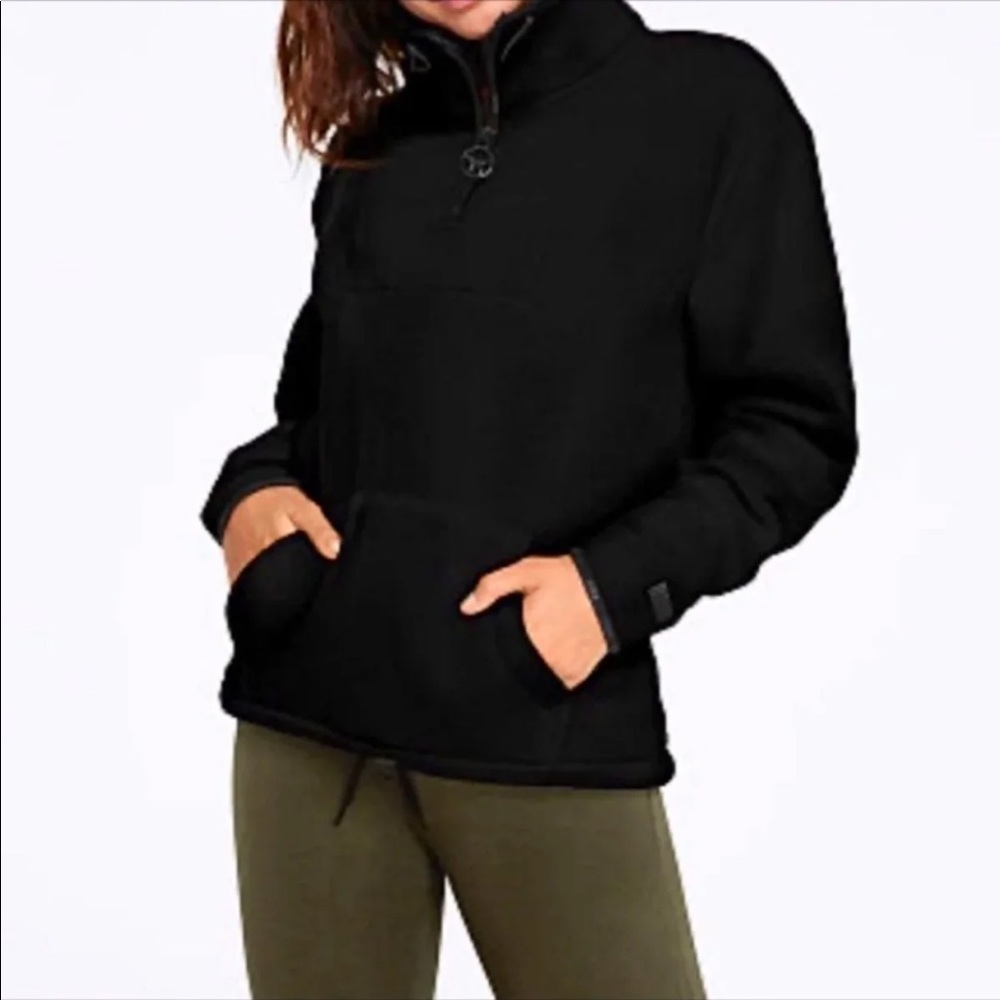 VS Pink fleece 1/4 zip